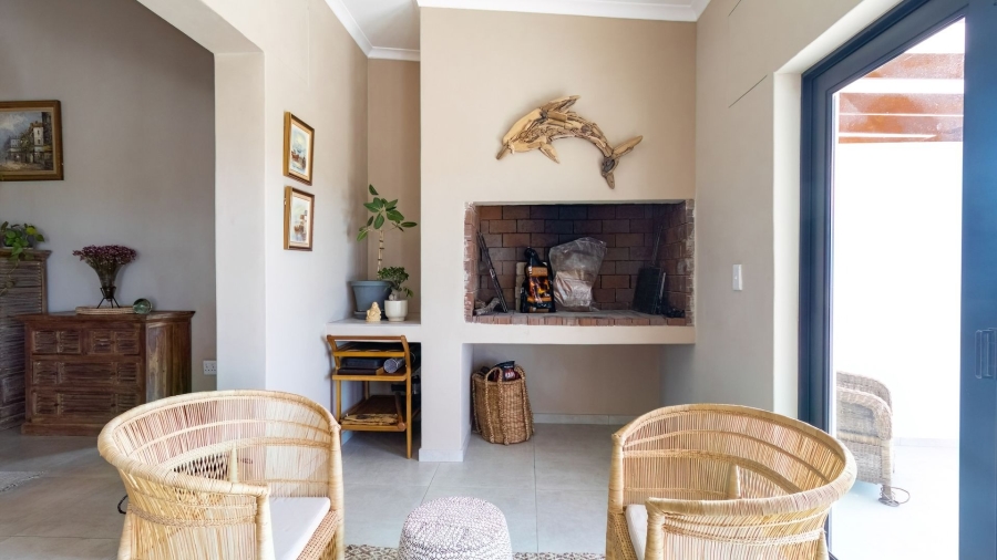 9 Bedroom Property for Sale in Long Acres Country Estate Western Cape